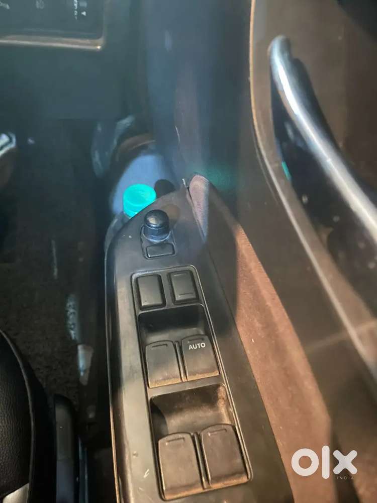 Maruti Suzuki Swift 2016