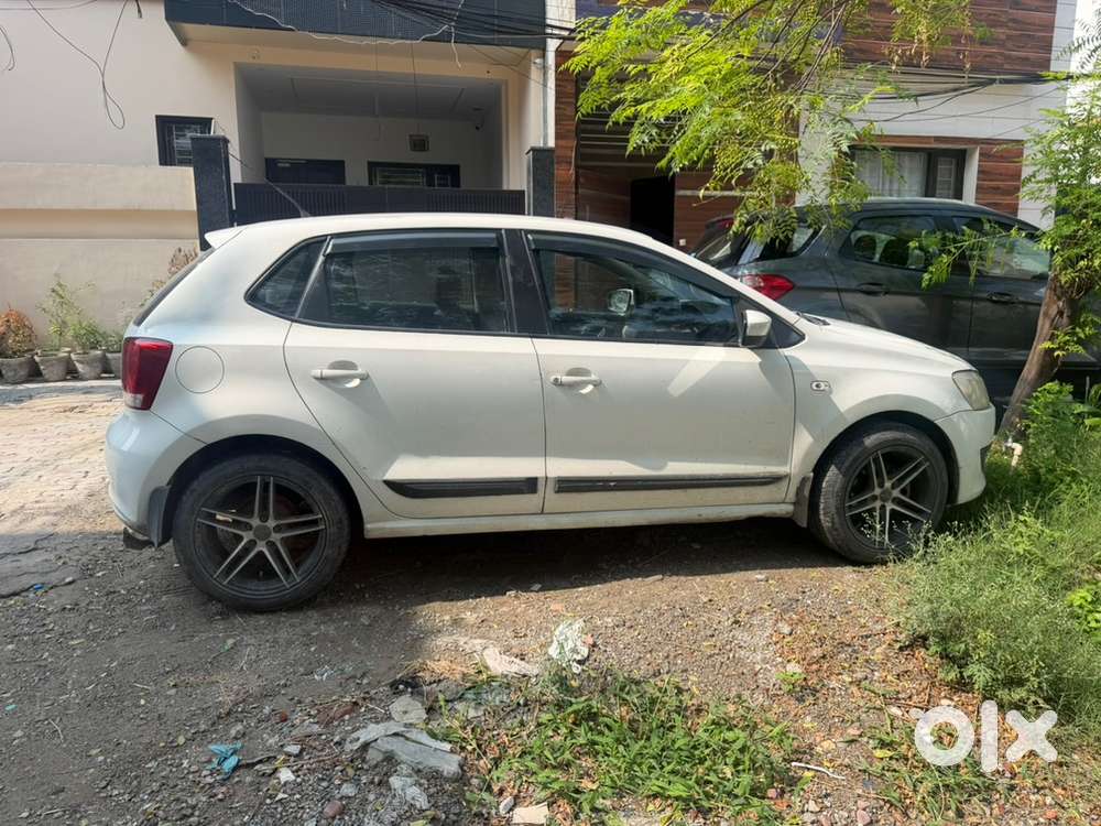 Volkswagen Polo 2012 Petrol Car With Alloys Android Touch Screen