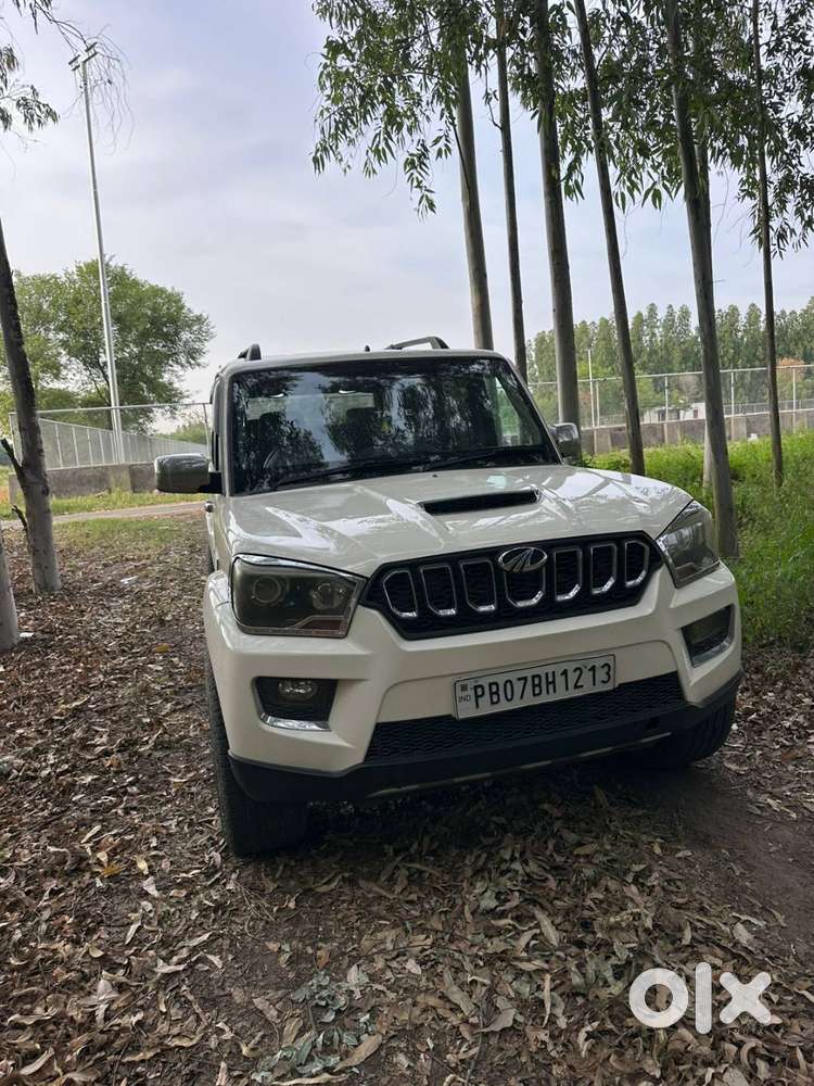 Mahindra Scorpio Classic 4x4 2017 Model Top Condition