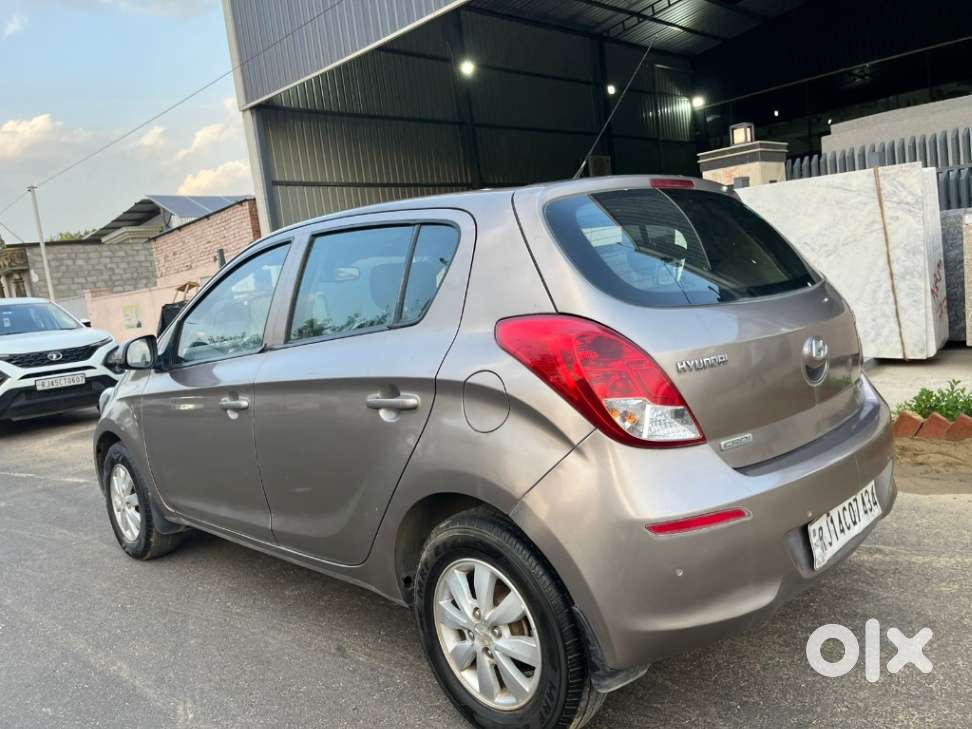 Hyundai I20 1.4 Asta (o) Crdi, 2012, Diesel