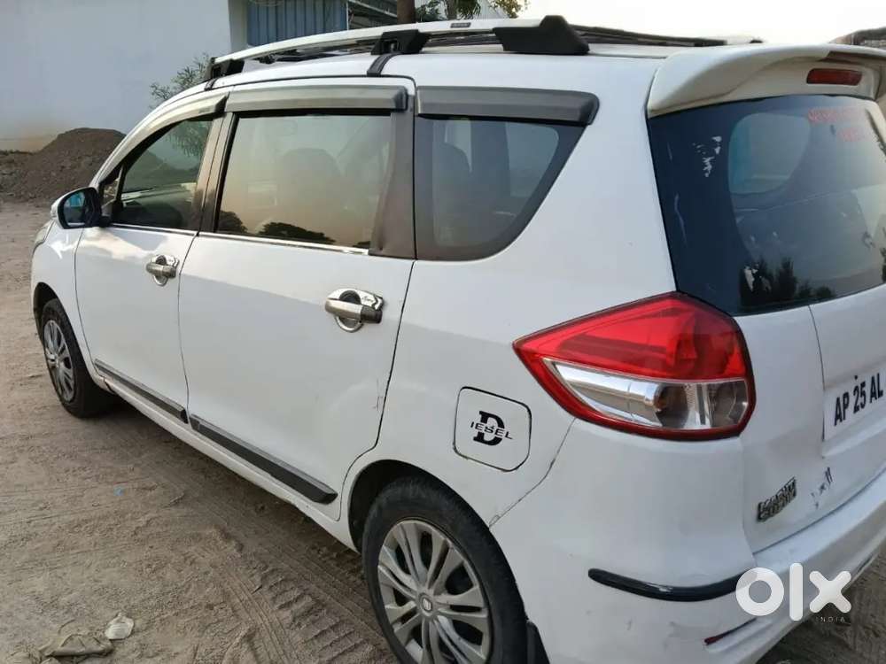 Maruti Suzuki Ertiga 2012