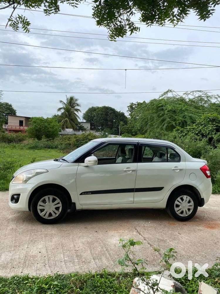 Maruti Suzuki Swift Dzire Vdi Bsiv, 2014, Diesel