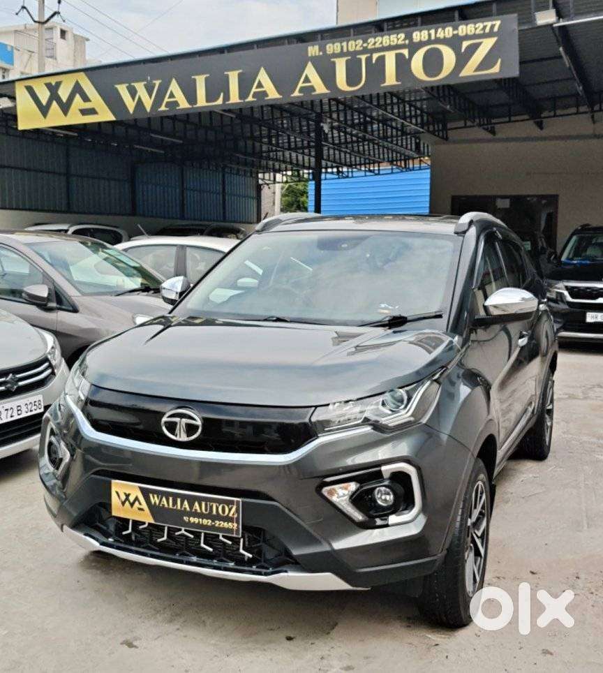 Tata Nexon 1.2 Revotron Xm (s), 2023, Petrol