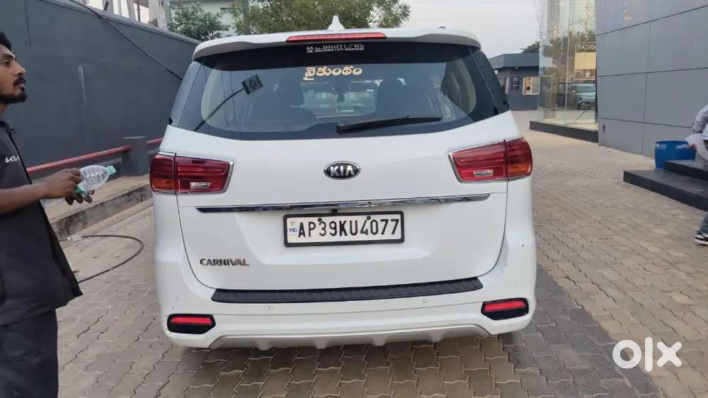 Kia Carnival 7seater 2021