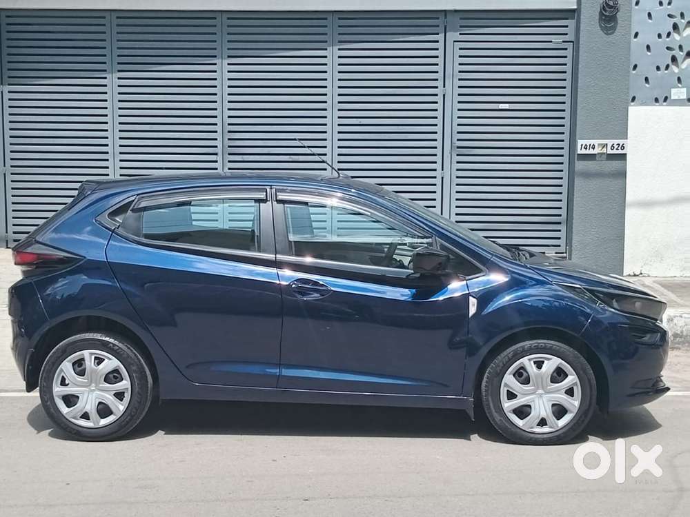 Tata Altroz Xm Plus Petrol, 2023, Petrol