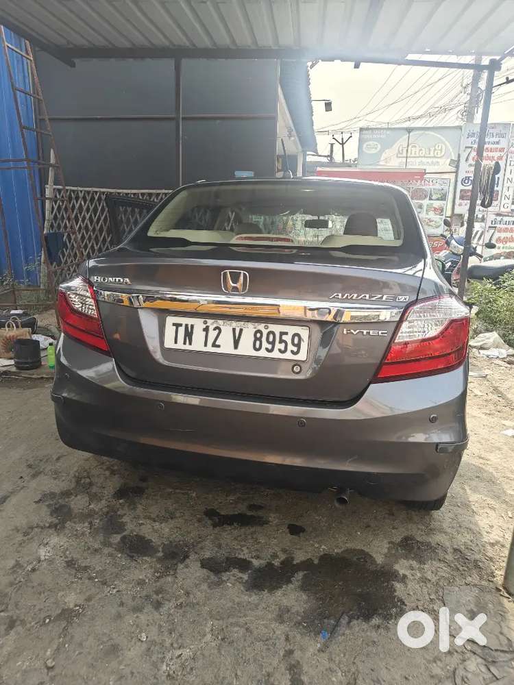 Honda Amaze 2017 Petrol Well Maintained