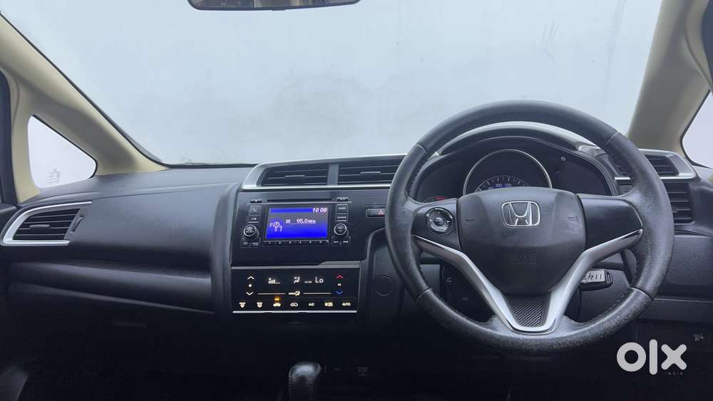 Honda Jazz V At I-vtec, 2017, Petrol