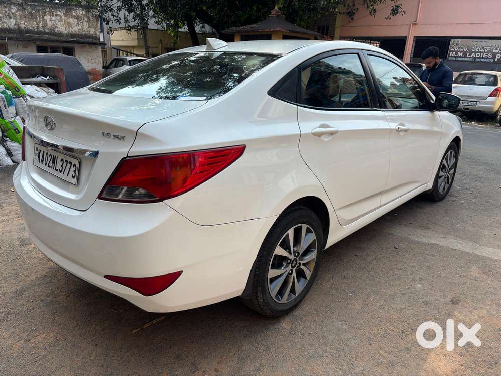 Hyundai Fluidic Verna 1.6 Vtvt S (o) Automatic, 2016, Petrol