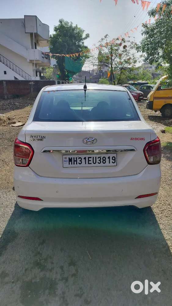 Hyundai Xcent 2016 Diesel Well Maintained