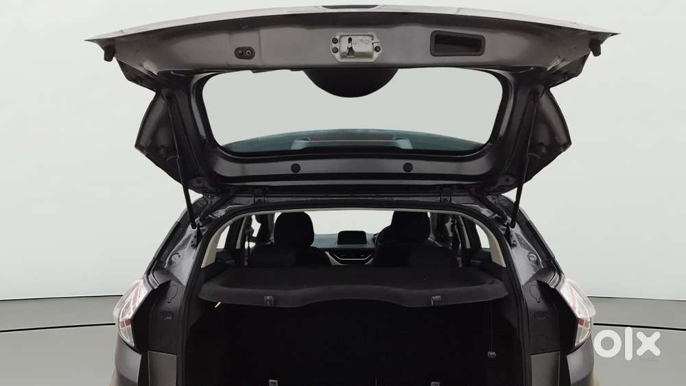 Tata Nexon 1.2 Revotron Xz Plus, 2022, Petrol