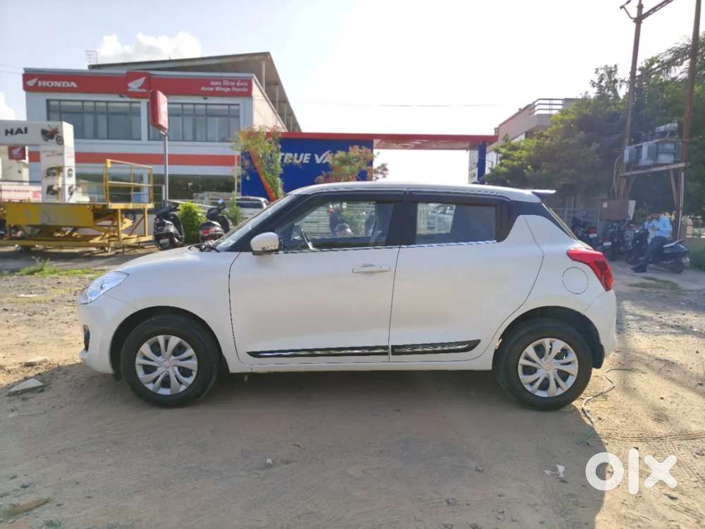 Maruti Suzuki Swift Vxi, 2024, Petrol