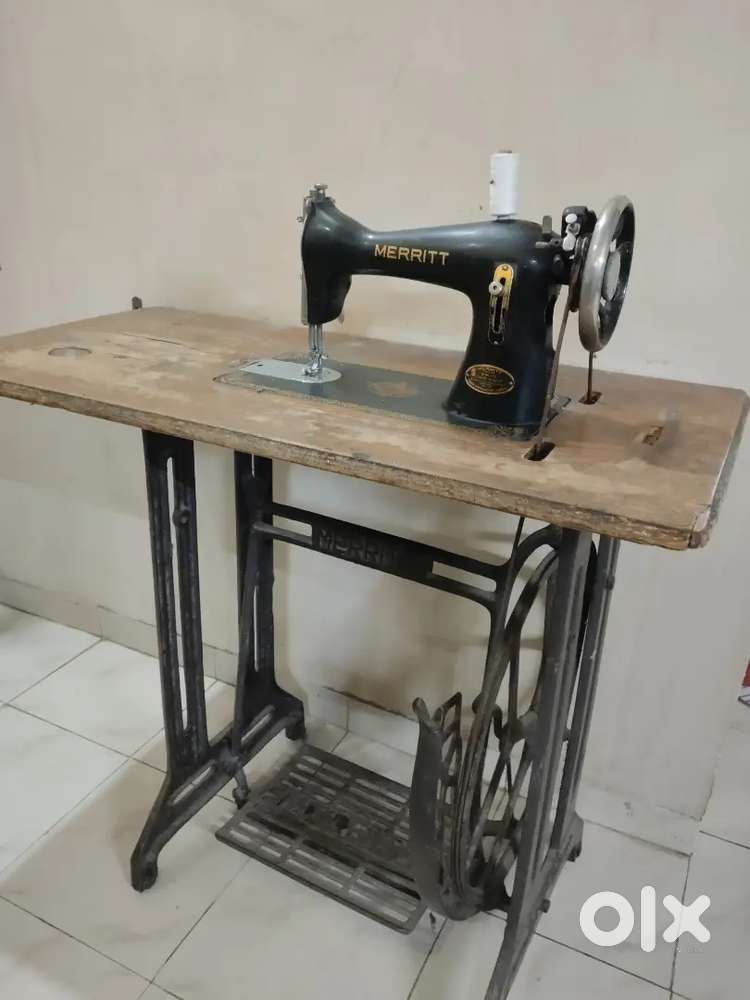 Merritt Manual Sewing Machine (Silai Machine) - Excellent Condition