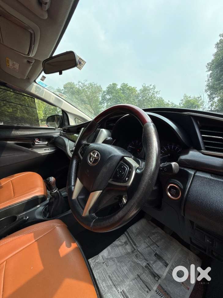 Toyota Innova Crysta 2.4 Vx Mt, 2019, Diesel