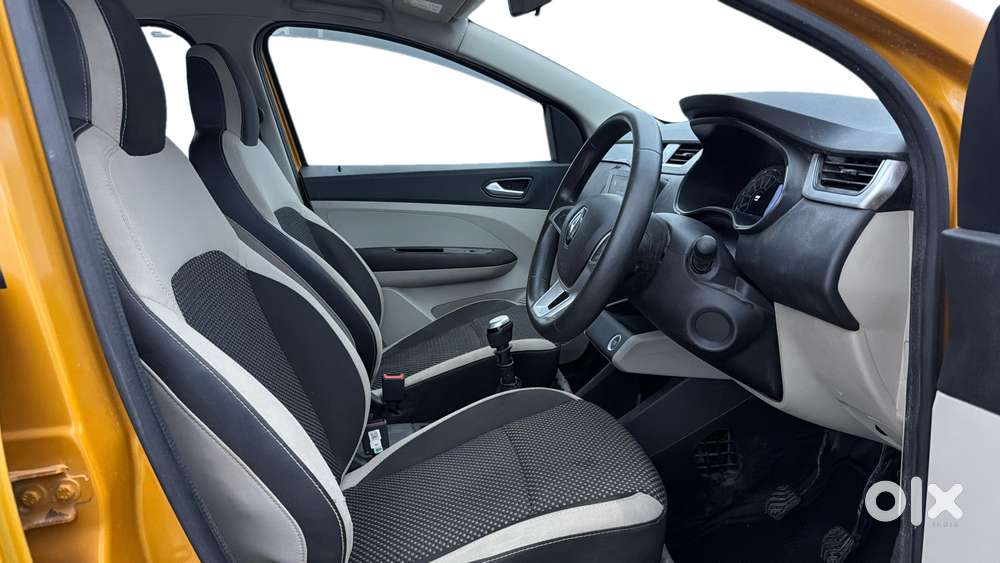 Renault Triber Rxz, 2020, Petrol