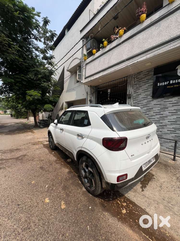 Hyundai Venue Diesel Manual 2021