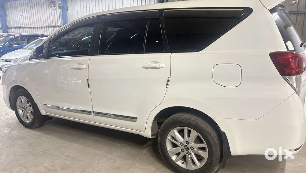Toyota Innova Crysta 2.4 G Mt 8s, 2019, Diesel
