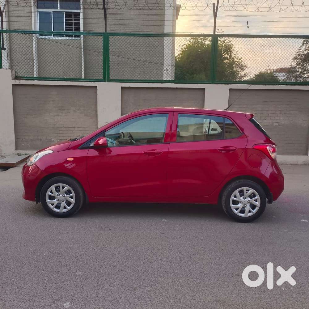 Hyundai Grand I10 Sportz Edition, 2017, Petrol