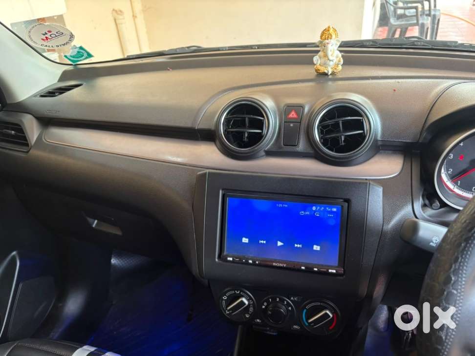 Maruti Suzuki Swift 1.2 Vxi (o), 2023, Petrol