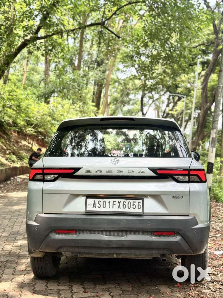 Maruti Suzuki Brezza 1.5 Vxi Smart Hybrid, 2024, Petrol