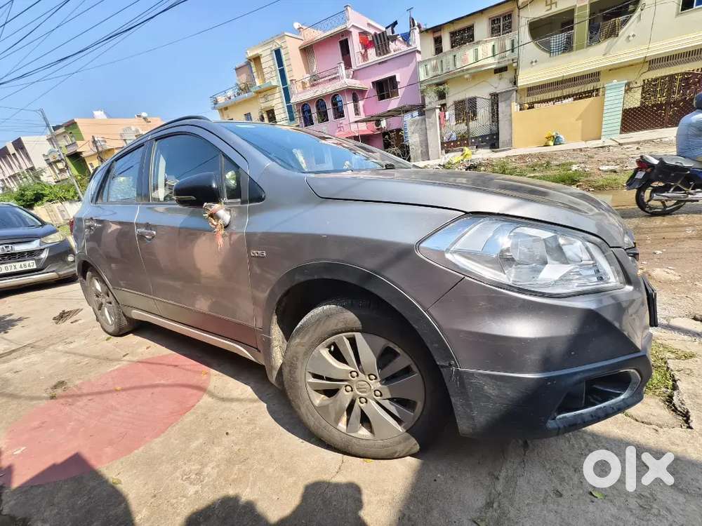 Maruti Suzuki S-cross 2016 Variant