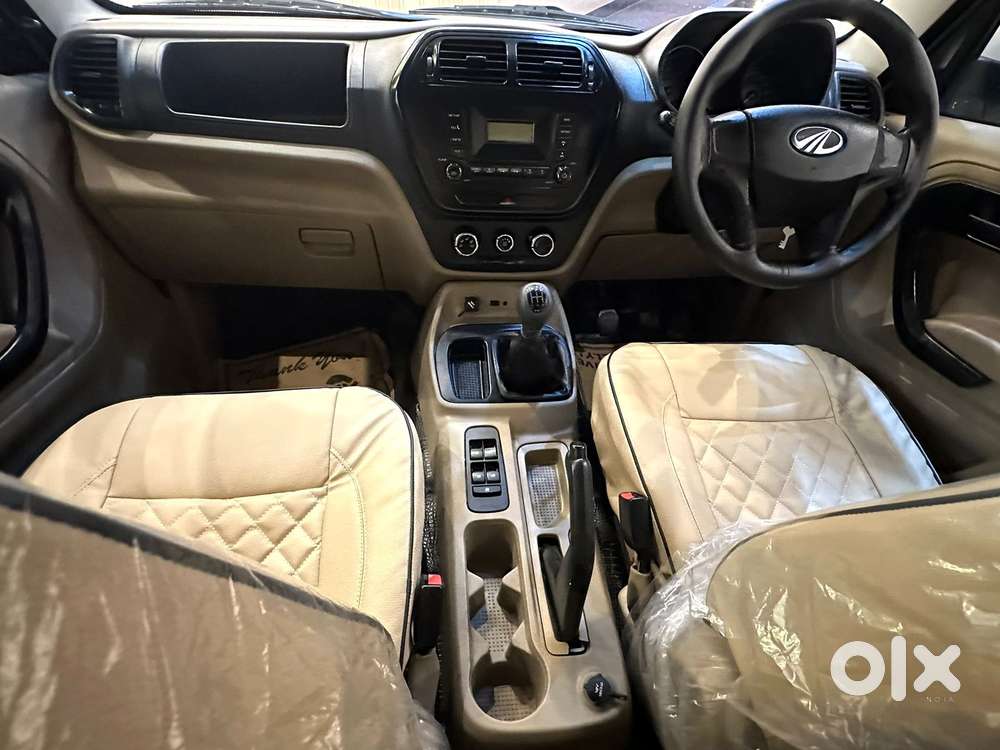 Mahindra Tuv 300 T8, 2016, Diesel