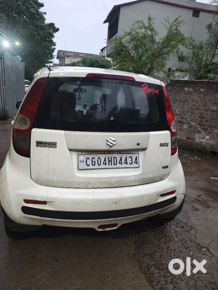 Gadi Condition Mint New Battery And Car In Insurance Price Negotiable