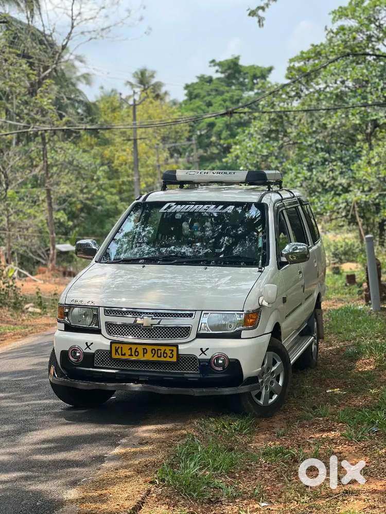 Chevrolet Tavera Neo 3 2016