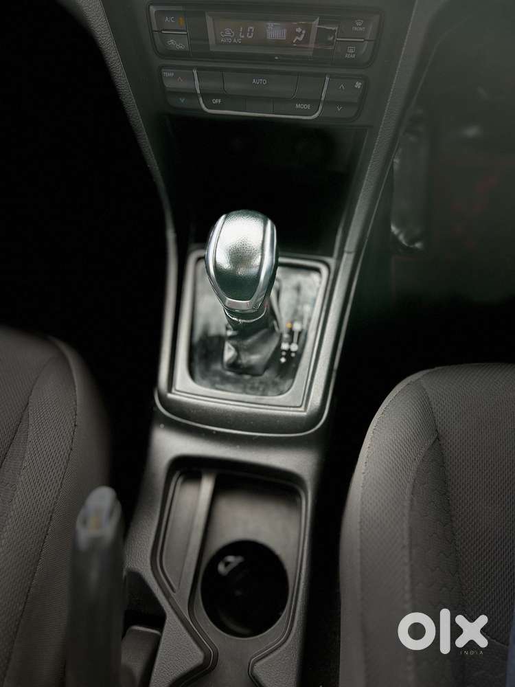 Maruti Suzuki Vitara Brezza Zdi+ Dual Tone Amt, 2018, Diesel