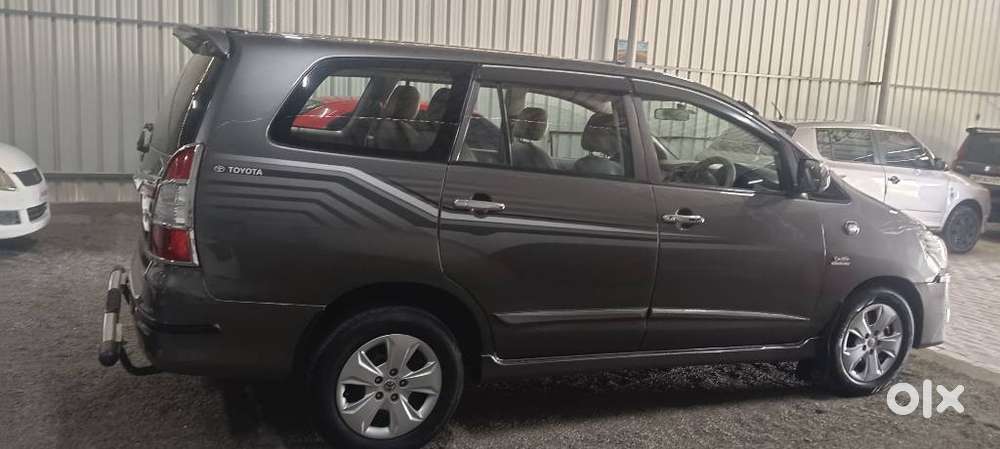 Toyota Innova, 2014, Diesel
