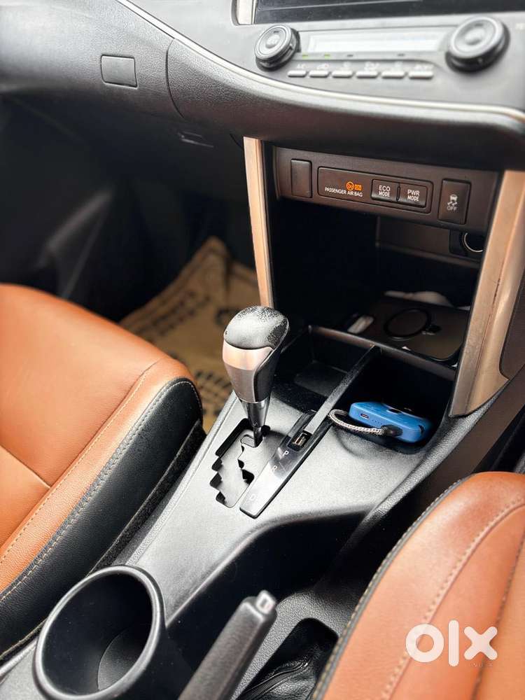 Toyota Innova Crysta 2.8 Zx At, 2017, Diesel