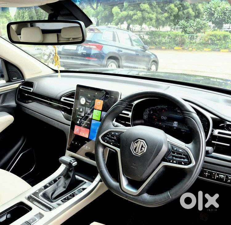 Mg Hector Sharp Pro 1.5 Turbo Cvt Dual Tone, 2023, Petrol
