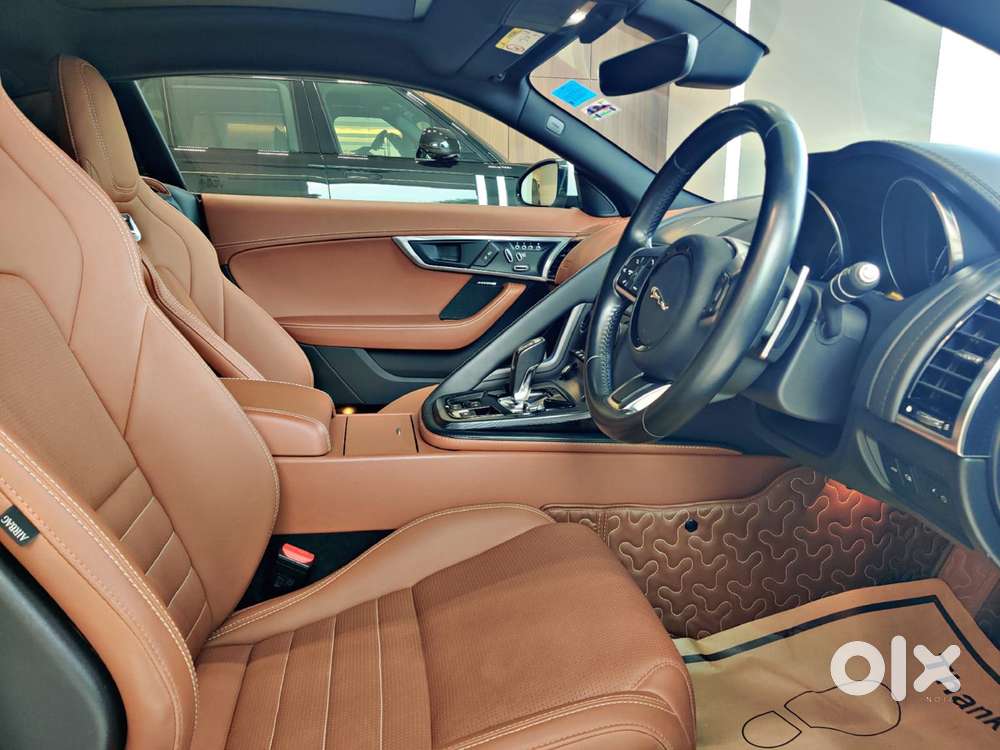 Jaguar F Type Coupe 2.0, 2019, Petrol