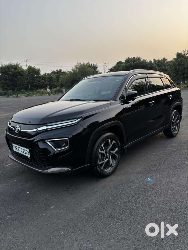 Toyota Urban Cruiser Hyryder 1.5 V Hybrid, 2024, Petrol