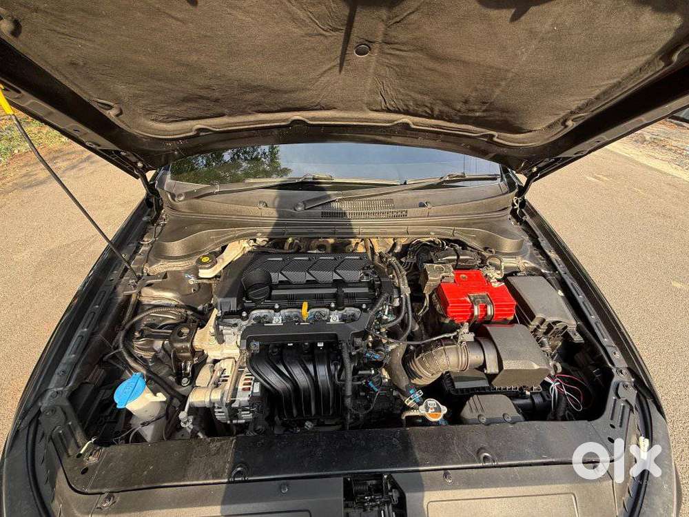 Hyundai Verna 1.5 Mpi Mt Sx (o), 2023, Petrol