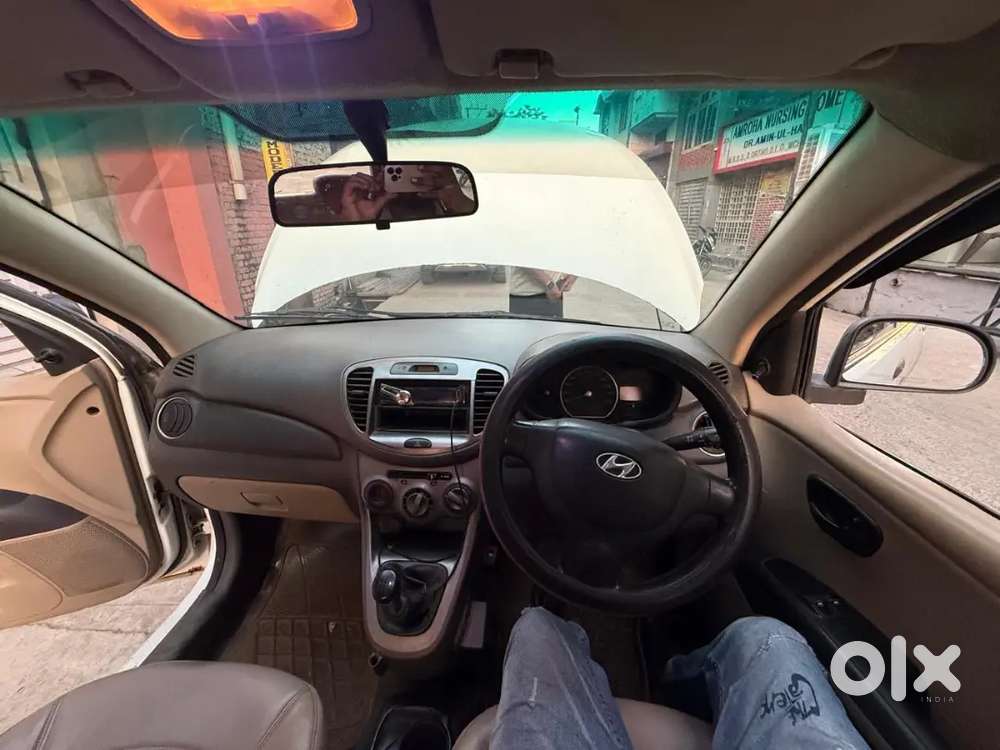 Hyundai I10 Era 2013 Hybrid Manual Car Cng