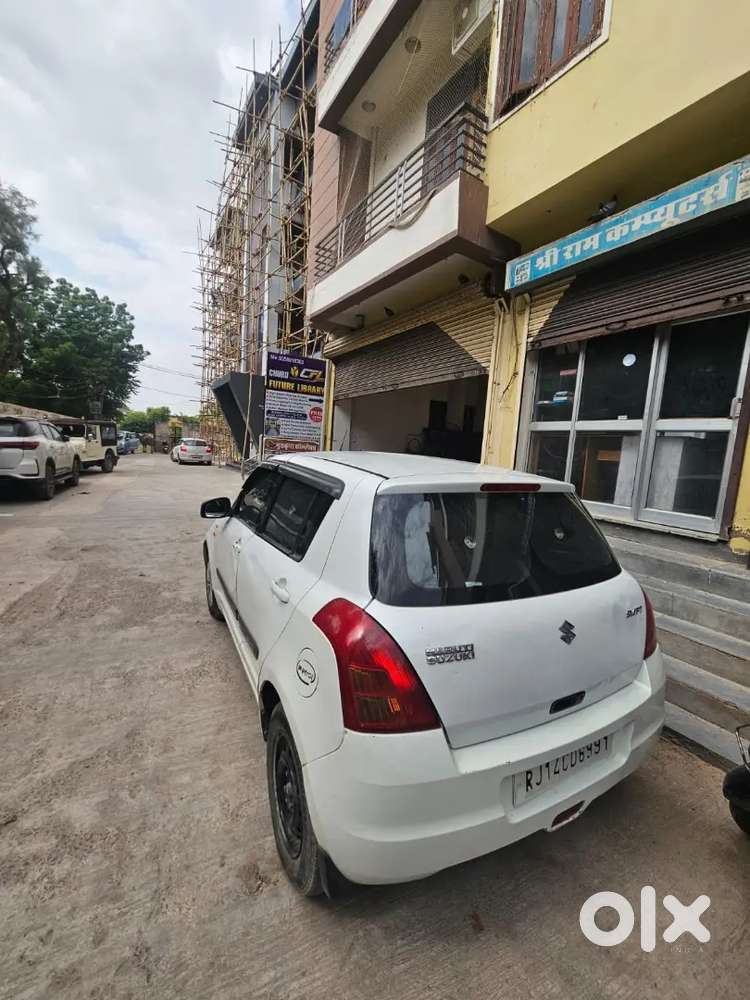 Maruti Suzuki Swift Dzire 2007