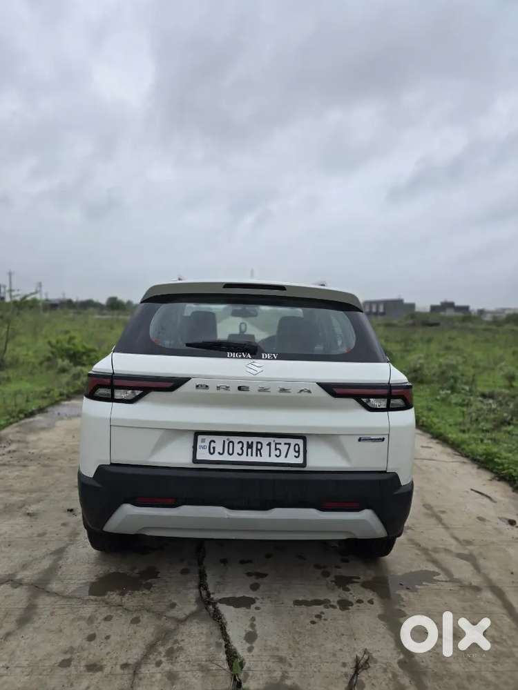 Maruti Suzuki Brezza 2023 Smart Hybrid