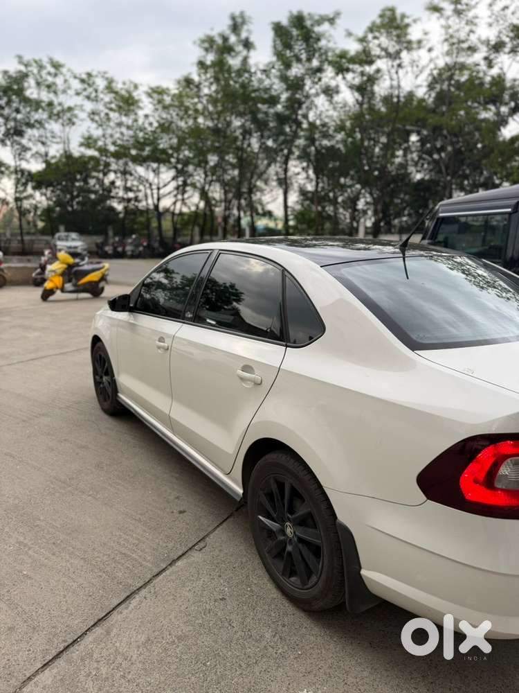 Skoda Rapid 2021 Petrol 44000 Km Driven