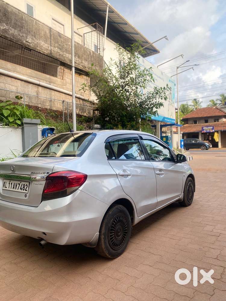 Excellent Condition Honda Amaze Diesel Manual 2014