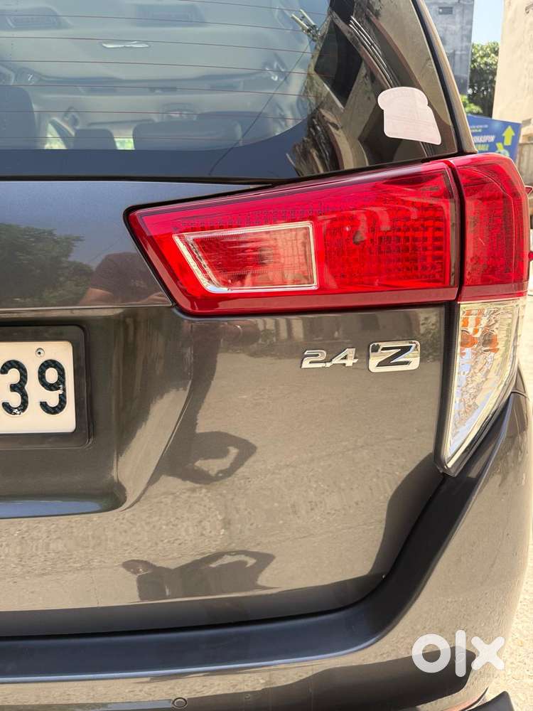 Toyota Innova Crysta [2020-ongoing] 2.4 Zx At 7 Str, 2021, Diesel