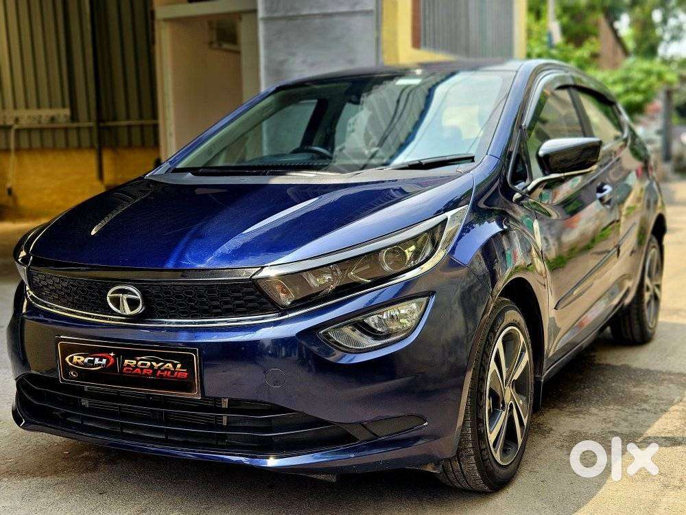 Tata Altroz Xz Plus (s) Dark Edition, 2023, Petrol