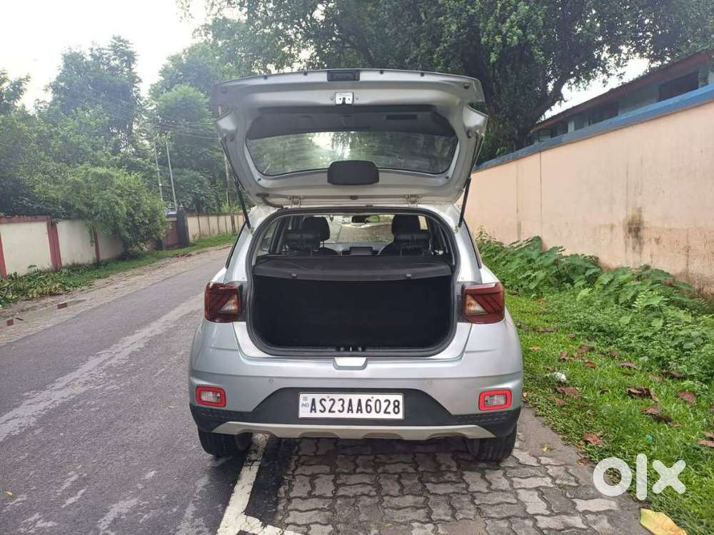Hyundai Venue 1.0l Turbo Gdi Sx Mt, 2021, Petrol