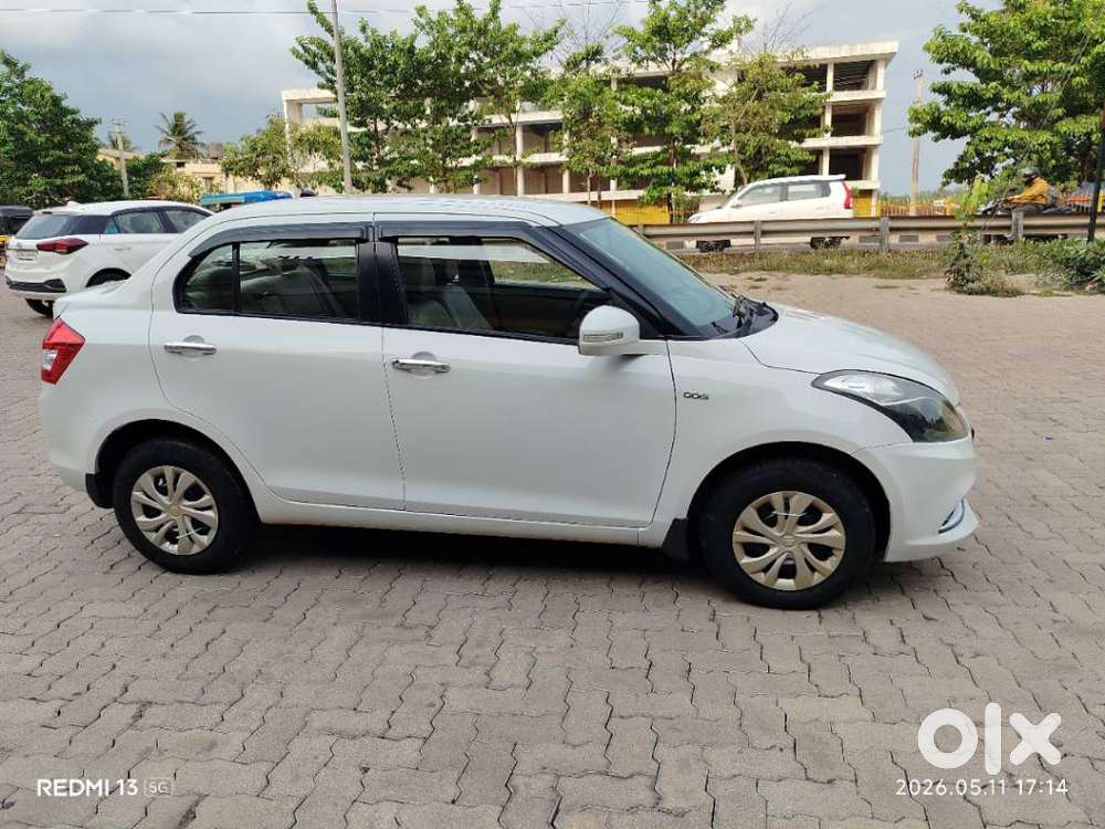 Maruti Suzuki Swift Dzire Vdi Bsiv, 2015, Petrol