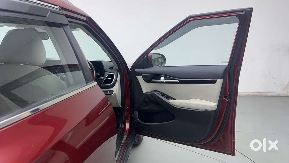 Kia Seltos 1.5 Htx At Petrol, 2022, Petrol