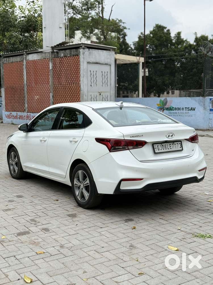 Hyundai Verna 1.6 Sx Crdi At, 2017, Diesel