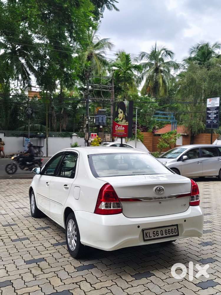 Toyota Etios 1.5 Vx, 2017, Petrol