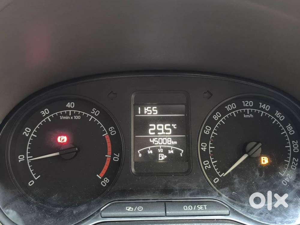 Skoda Rapid 1.6 Mpi Ambition, 2016, Petrol