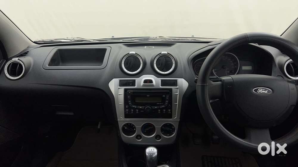 Ford Figo 2010-2012 Petrol Zxi, 2013, Petrol