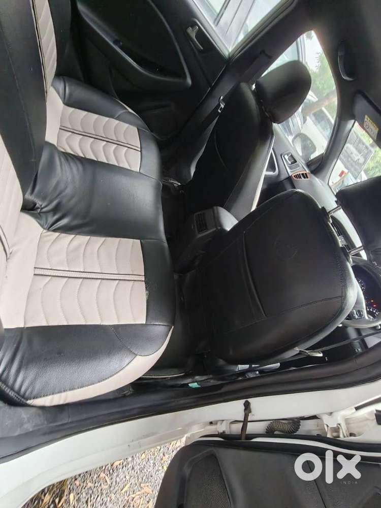 Hyundai I20 Asta 1.2 Mt Dual Tone, 2018, Cng & Hybrids