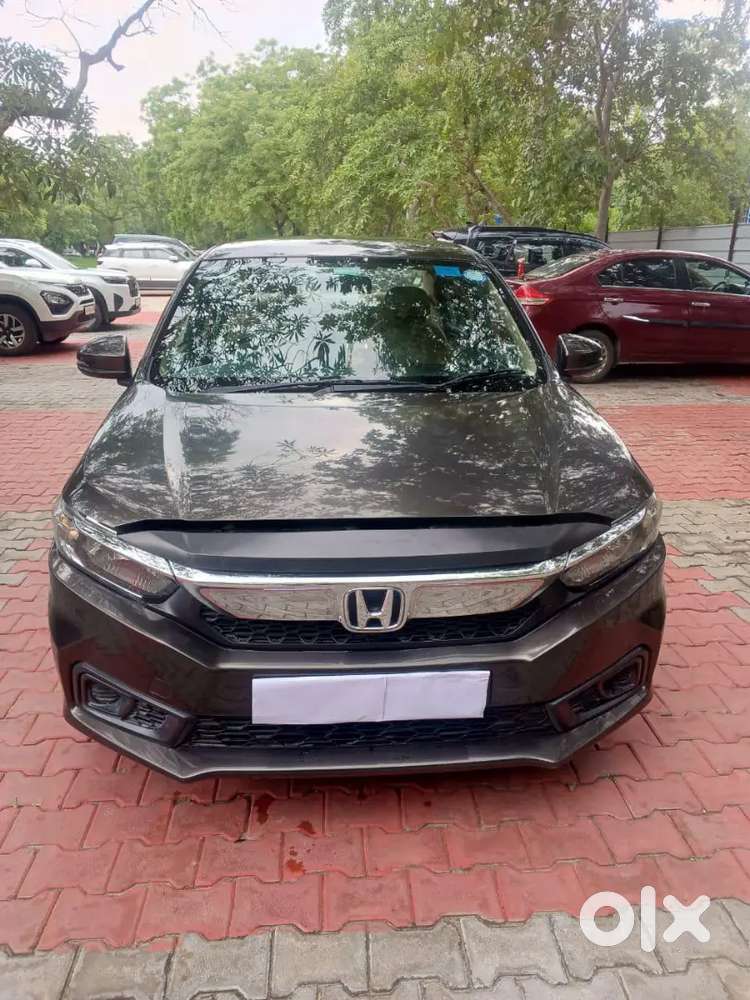 Honda Amaze 2023 Petrol Well Maintained